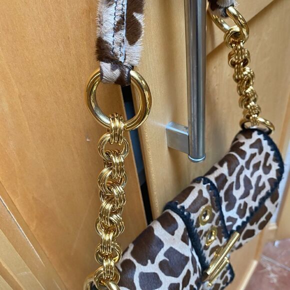 Vintage PRADA Leopard print fur evening bag - Picture 5 of 11